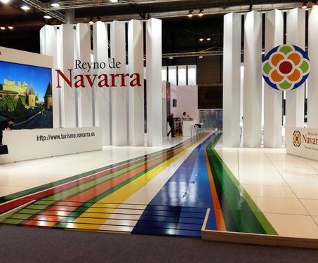 Stand Fitur 2016
